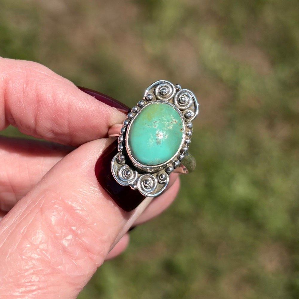 925 Sterling Silver Kingman Turquoise Ring - Picture 4 of 14